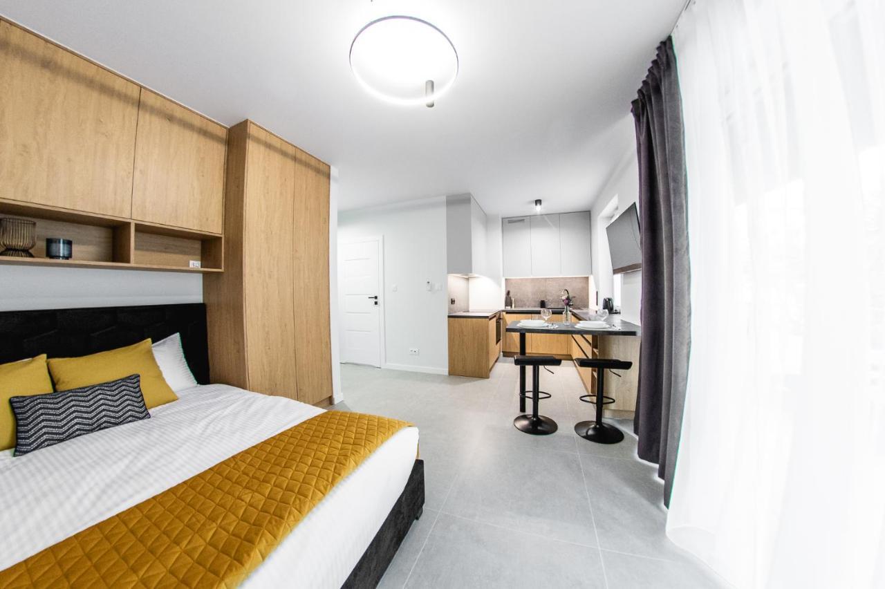 Mkm Apartments Lublin Buitenkant foto