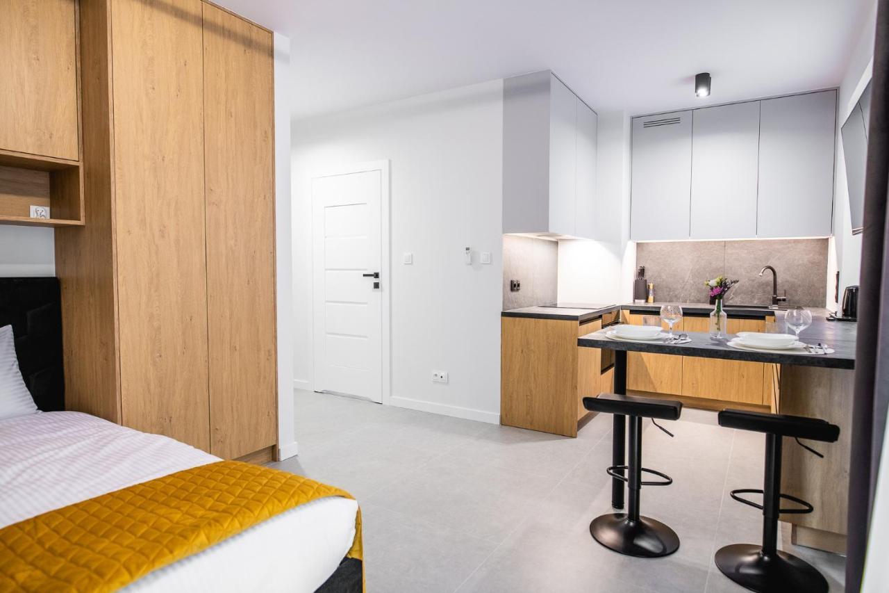 Mkm Apartments Lublin Buitenkant foto